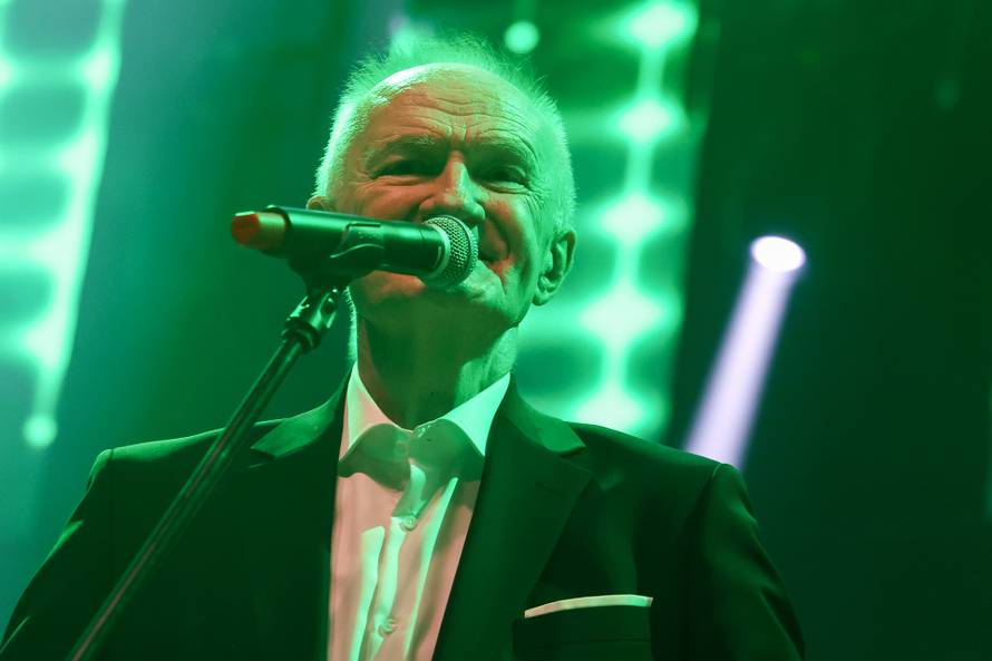 Frankfurt: Hrvatska noć u Suwag Energie Areni