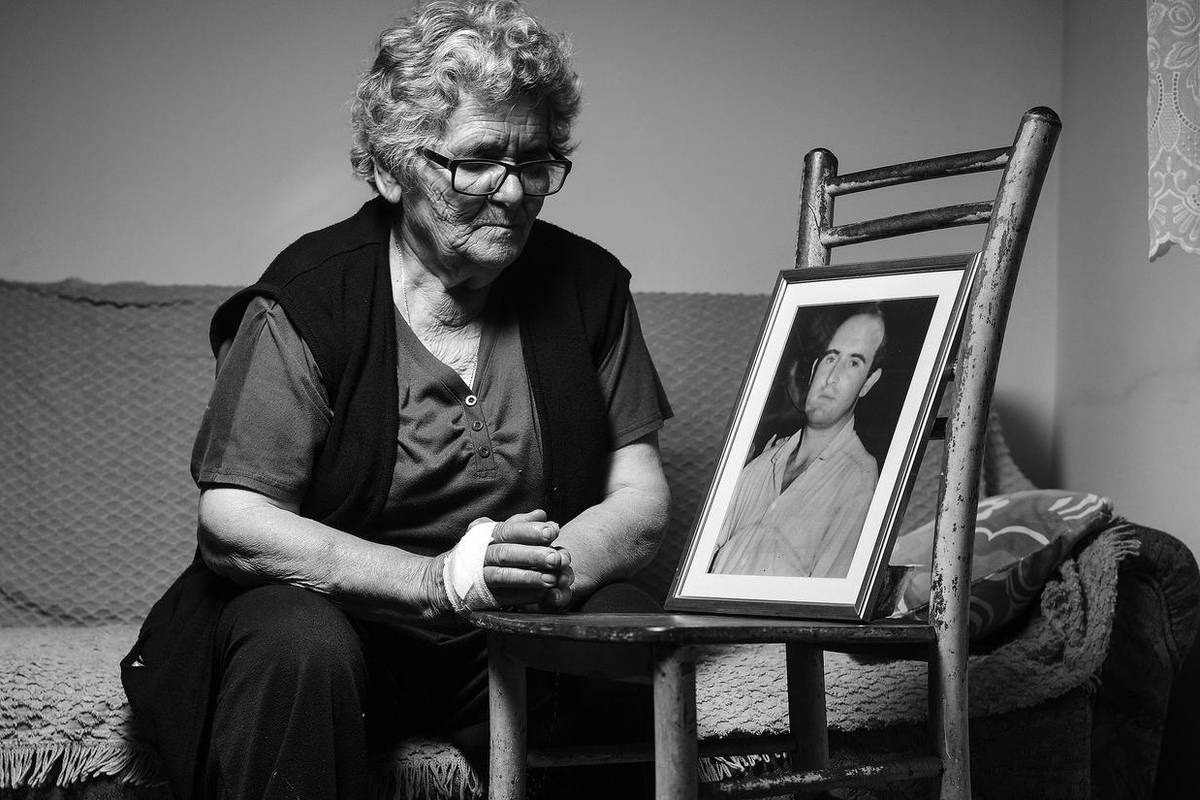 Traži sina od 1991.: 'Puzala bih ovako bolesna da ga nađem. Da mi ga je naći... Pa da umrem'