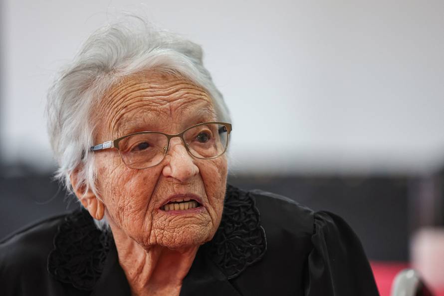 24 SATA Zagreb: Stogodišnjaci u Domu za starije osobe Trnje