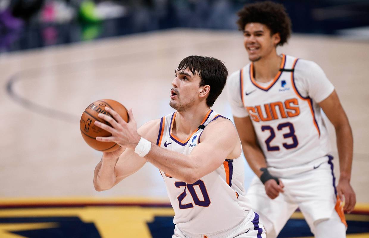 Šarić je korak do NBA finala!