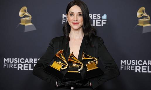 Dobila tri Grammyja, a onda je šokirala: 'Imam ženu i dijete...'