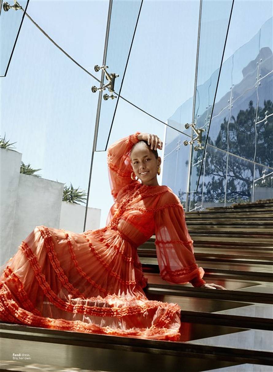 U karijeri je prodala 35 milijuna albuma no, život ju 'nije mazio': Tako sam zahvalna što sam živa