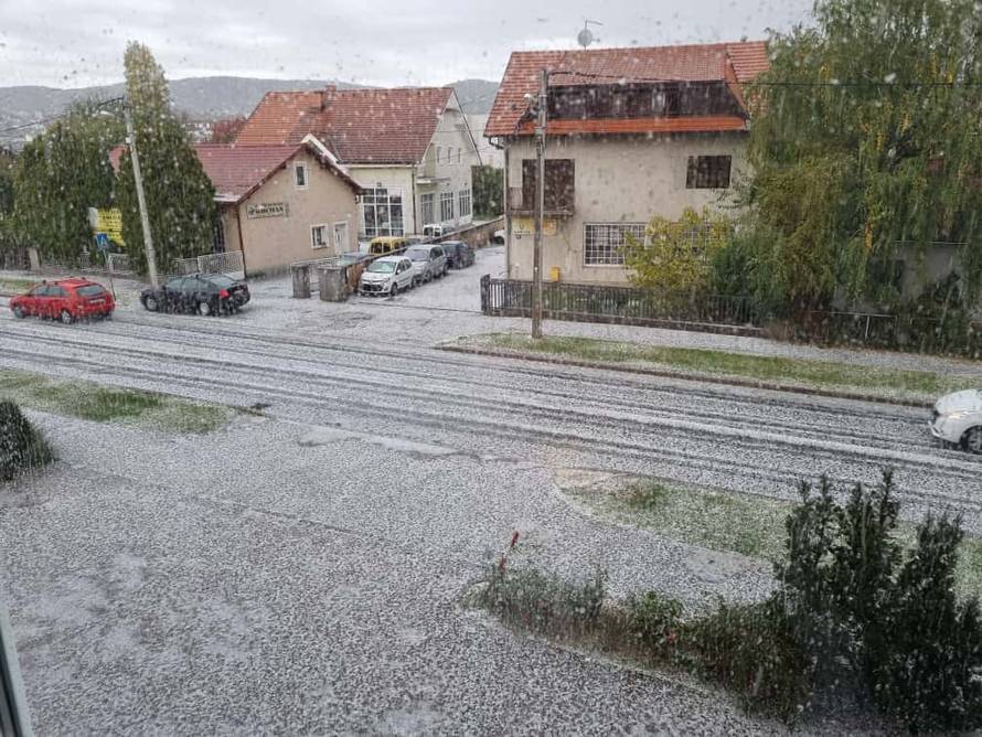 Evo kakvo nas vrijeme očekuje za vikend: Upalili meteoalarm