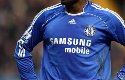 Telegraph: Chelsea nudi Drogbi produljenje ugovora 