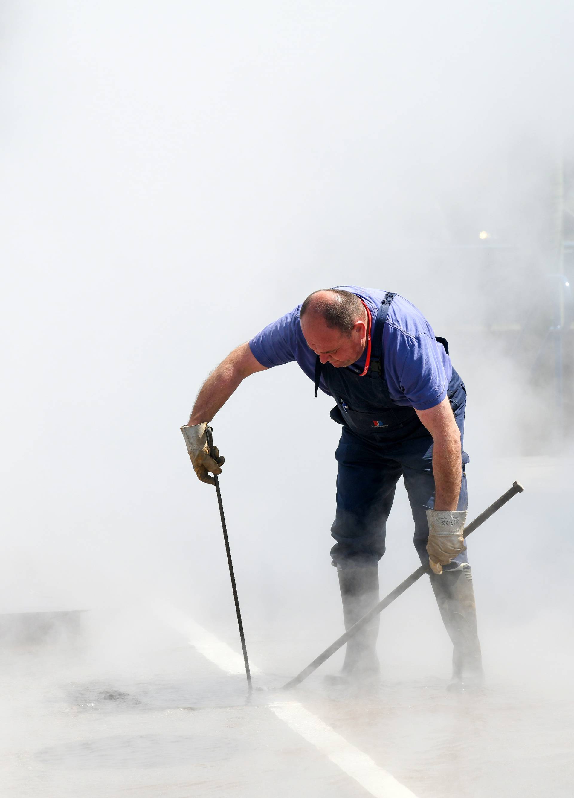 Zagreb: Na Aveniji Dubrovnik kod Utrina pukao vrelovod