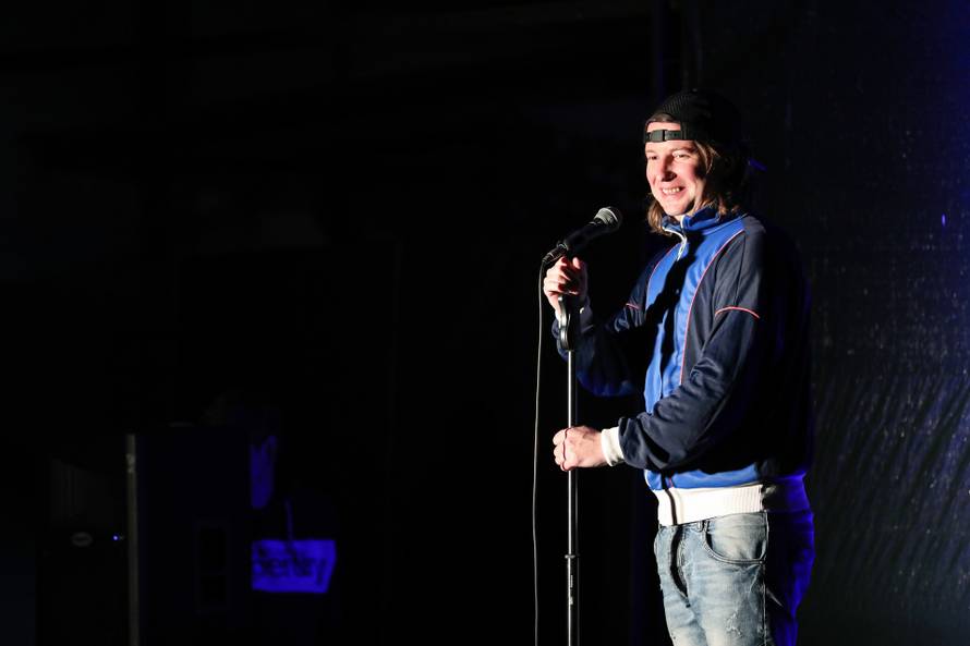 Studio Smijeha: Humor ruši sve predrasude, njime smanjujemo tenzije, a to nam svima treba...