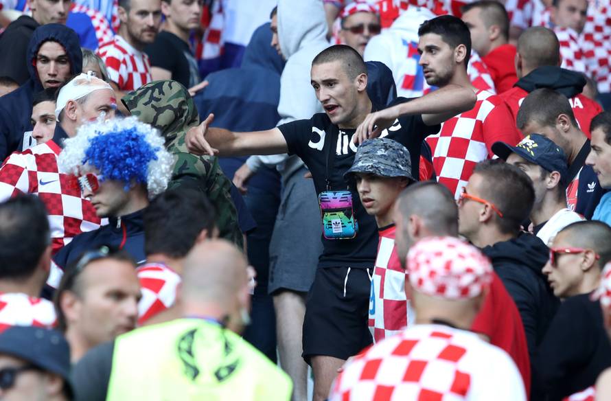 Oni su nas osramotili: Huligane locirajte, uhitite i deportirajte!