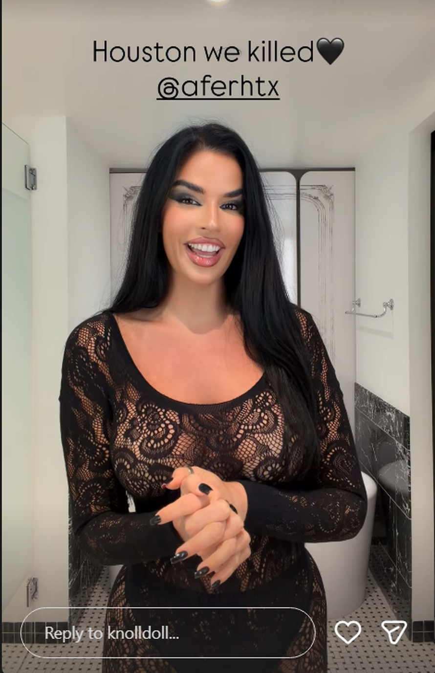 FOTO Ivana Knoll otkrila kako se provodi u Miamiju: U seksi odjeći jedva obuzdala obline