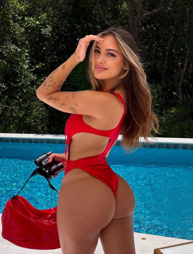 FOTO Ideš, kakvo tijelo! Heather vrućim pozama izluđuje fanove