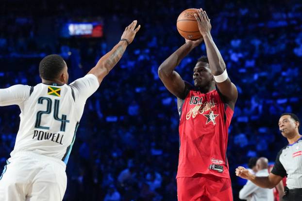 FOTO Poznati na NBA all staru: Kraljevski par privukao poglede