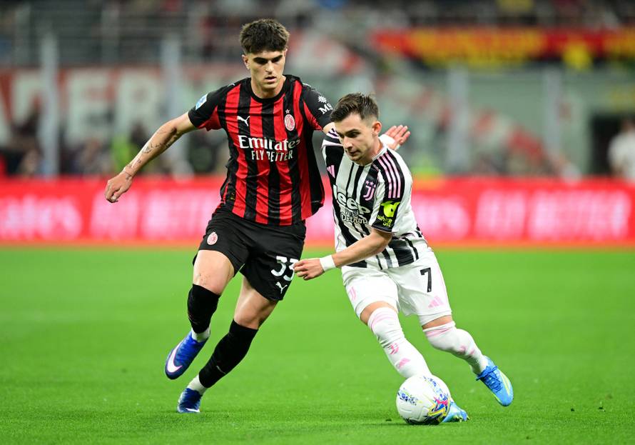 Serie A - AC Milan v Juventus