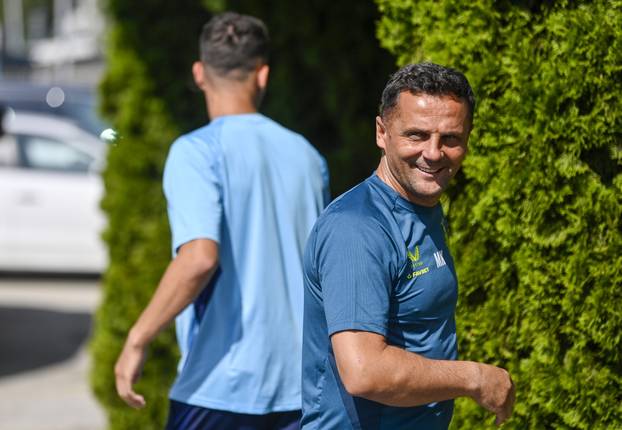 Zagreb: Media day i trening Dinama s novim trenerom 