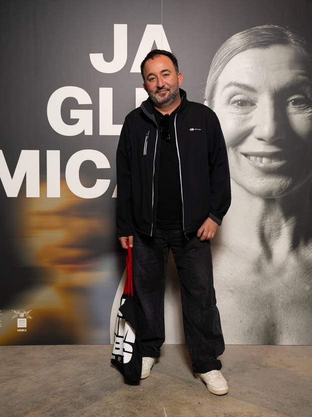 FOTO Daria Lorenzi Flatz imala premijeru monodrame: Evo tko je sve od poznatih došao...