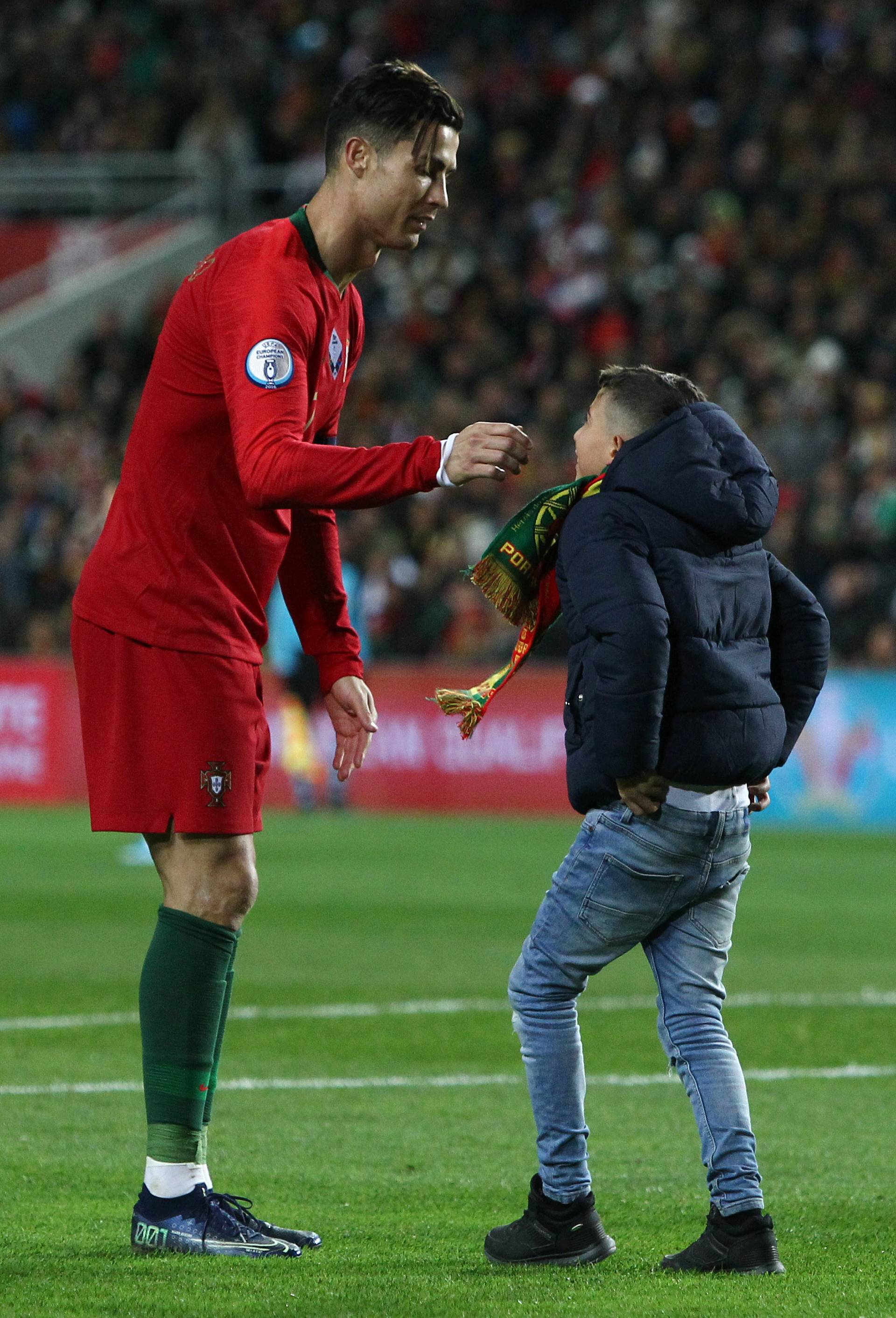 Euro 2020 Qualifier - Group B - Portugal v Lithuania