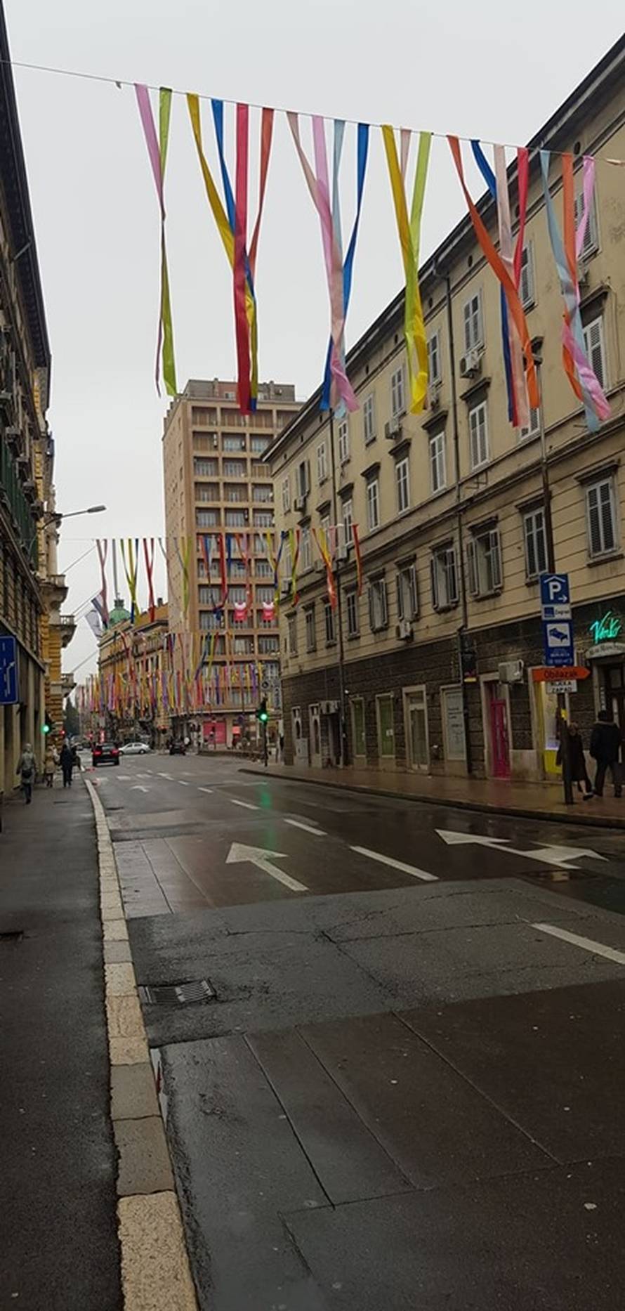 Ni tmurni oblaci Riječane nisu spriječili da uživaju u programu