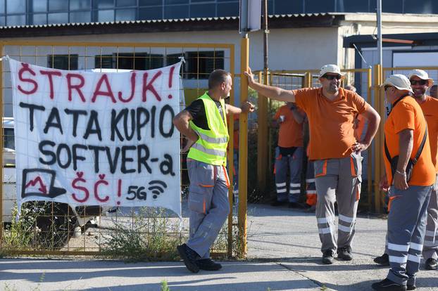 Sibenik: Radnici blokirali ulazak direktoru Robretu Miljkovicu ulaz u tvrtku Cesta Šibenik