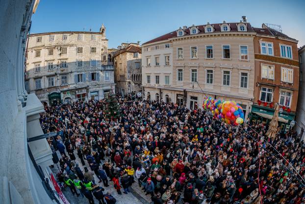 Split: Popodnevno doček na Pjaci