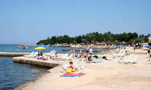 Zadar: Pijan je vrijeđao i s plaže tjerao srpsku obitelj