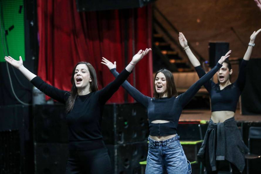 Zagreb: Proba u Boogaloou za show Studio 54