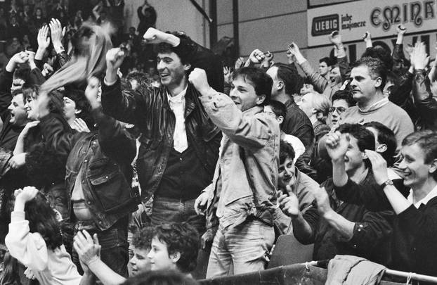 Povijesna utakmica kada je KK Zadar pobijedio KK Cibona u finalu Prvenstva Jugoslavije, 26.4.1986.