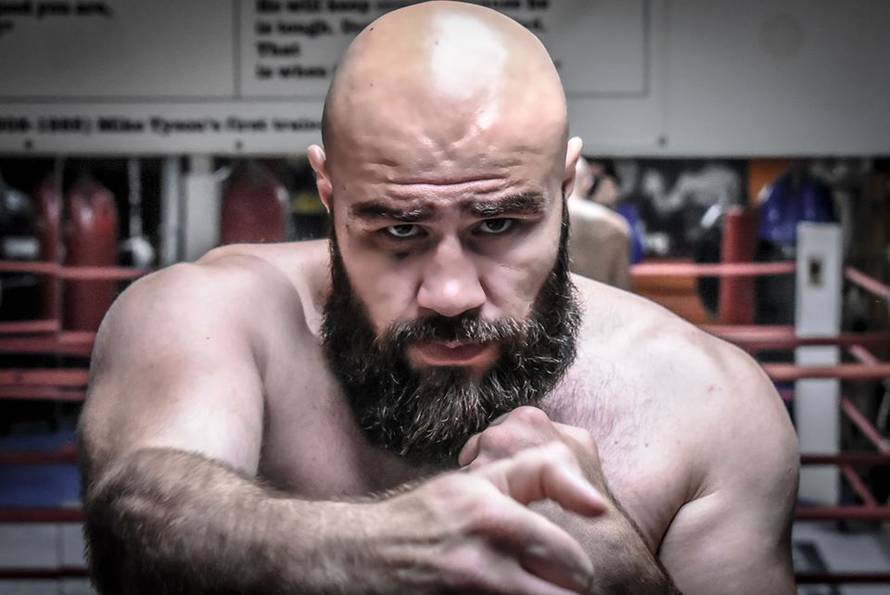 Babić poludio na Hrgovića: J**i se! Ti si sramota! Razbit ću te!