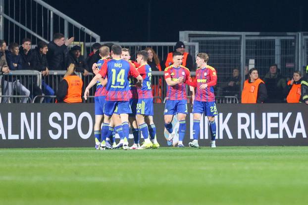 Susret Rijeke i Hajduka u četvrtfinalu Hrvatskog nogometnog kupa