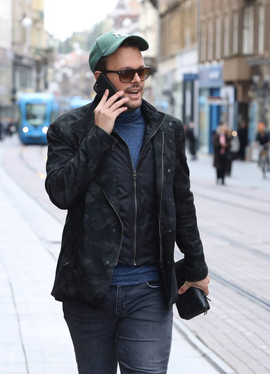 Zagreb, 20.04.2021 - Igor Kojic  prosetao je centrom grada