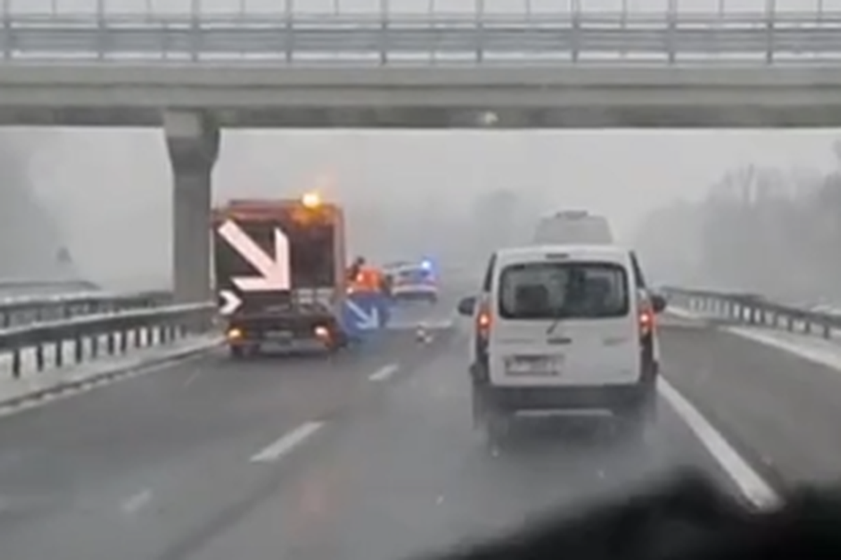 Prometna nesreća kraj Kutine: 'Šokirao sam se, auto je udario u ogradu i izrotirao se na cesti'