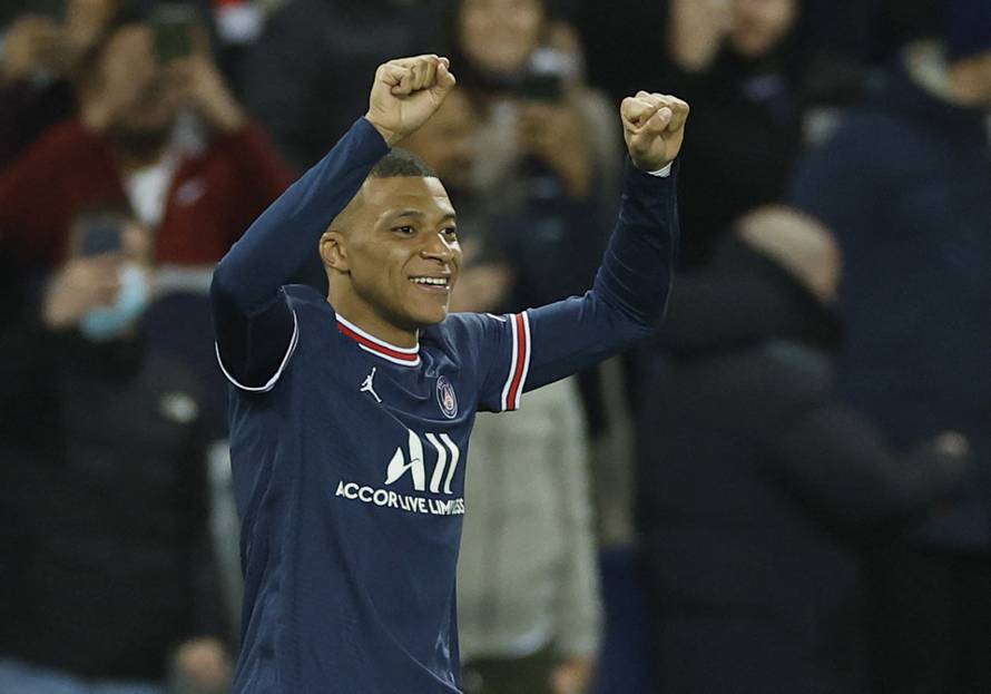 Ligue 1 - Paris St Germain v AS Saint-Etienne