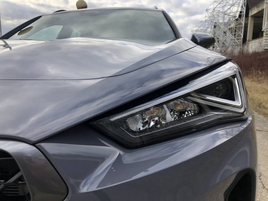 Izgleda spektakularno, lovi poglede i ubrzava 'kao raketa'