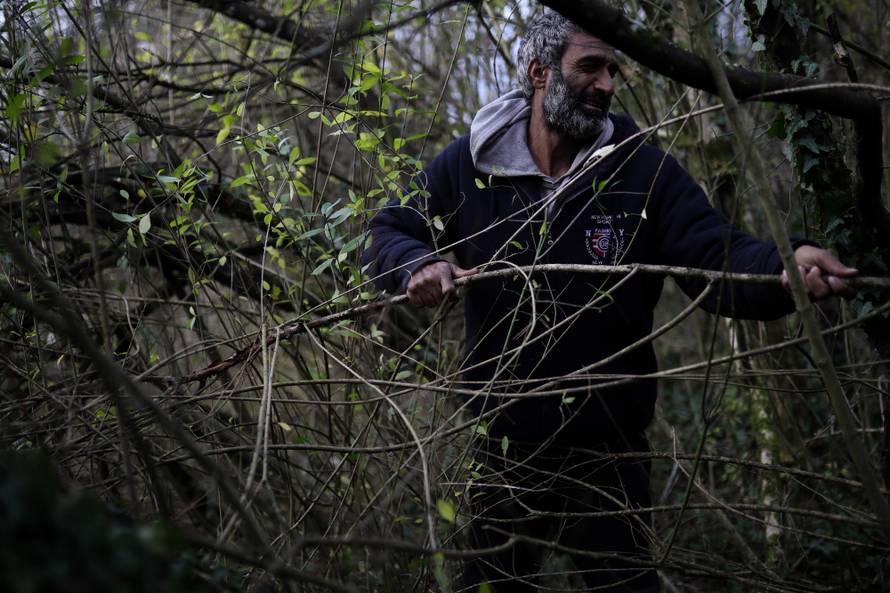 Noć u paklu Vučjaka: Mlate nas i pucaju, bojimo se crne policije