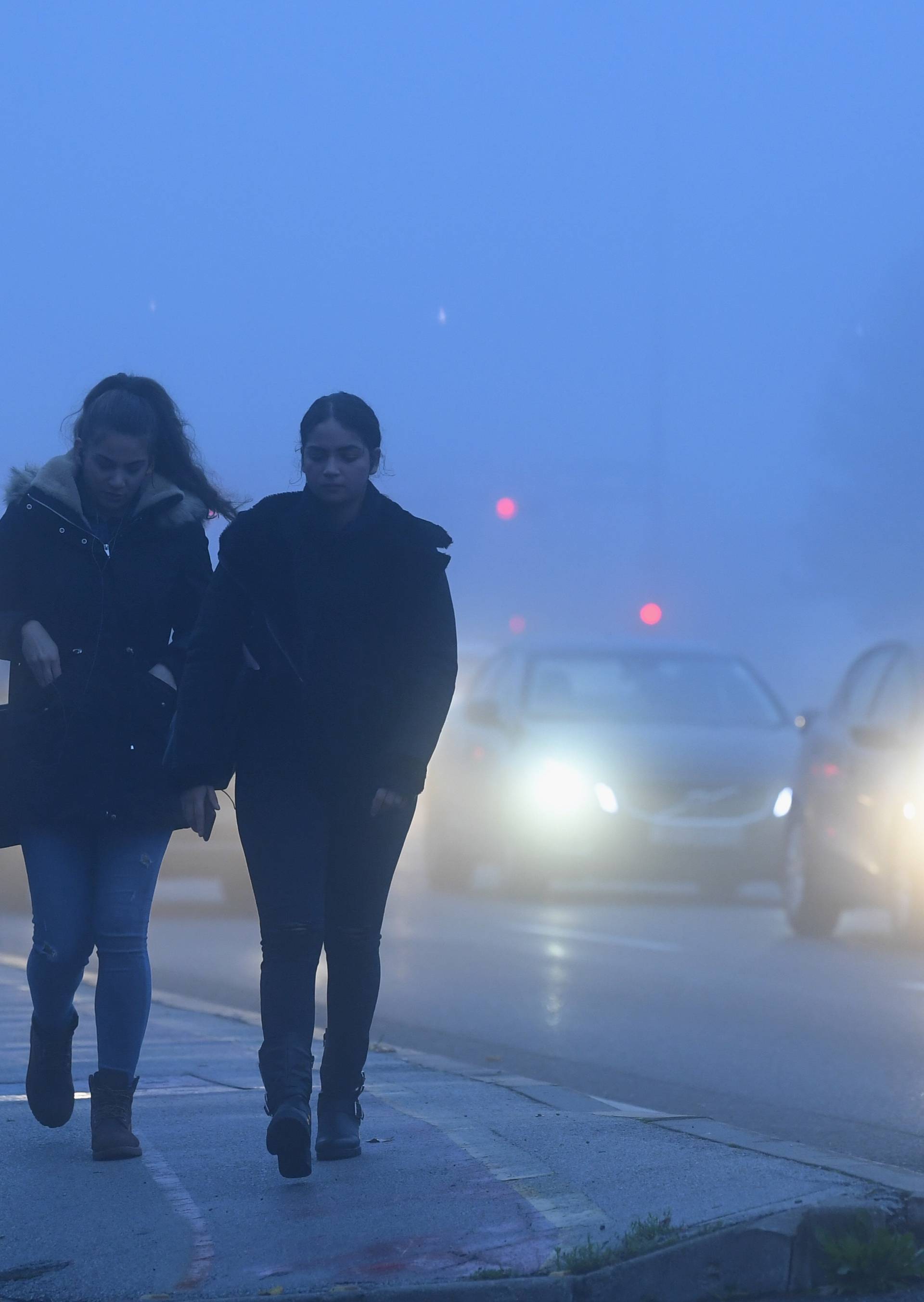 Jutarnja magla nad zapadnim dijelom Zagreba