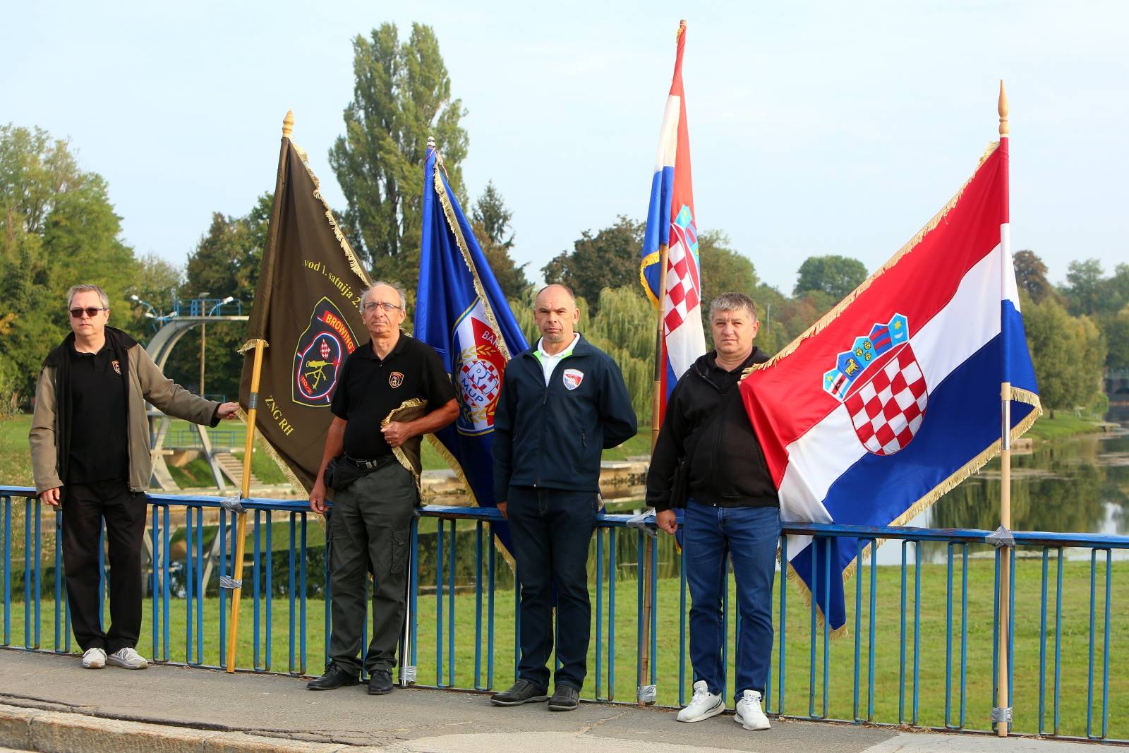 Karlovac: Mirni prosvjed branitelja zbog najavljene komemoracije za ubijene srpske rezerviste