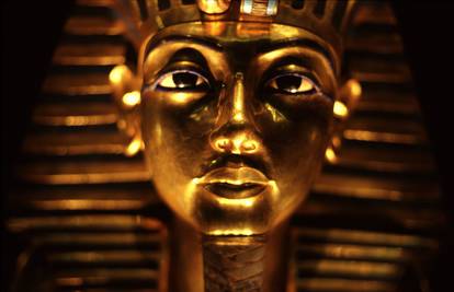 Tutankamona je ubila kočija, a tijelo mu se 'skuhalo' u grobu
