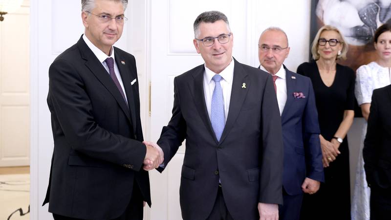 Obisk izraelskega ministra v Zagrebu sprožil nadaljnje odzive in kritike