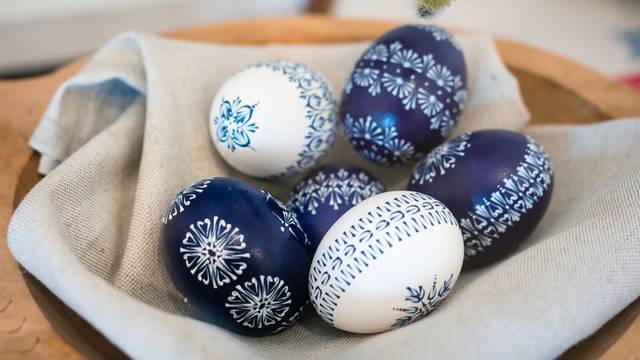 Bijela jaja su puno bolja za ukrašavanje: Izbijelite ih octom