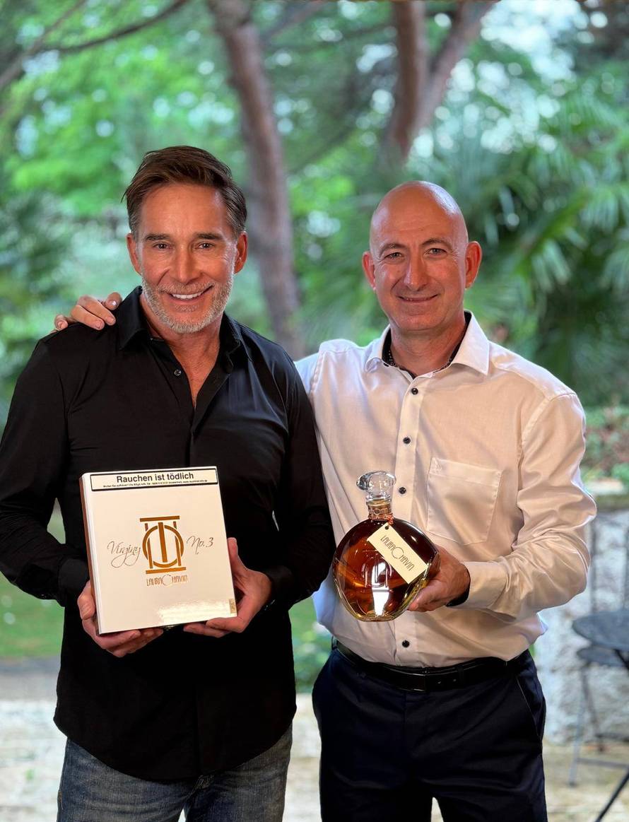 Bezos na svadbu pozvao i svog dvojnika! Cagdas Halicilar ima jednu želju: 'Da popijemo viski!'