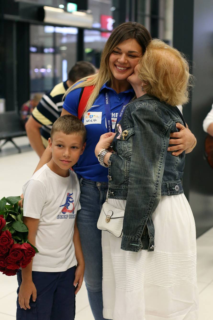 "Prvog se ne sjećam, ali svako moje zlato ima svoju priču..."