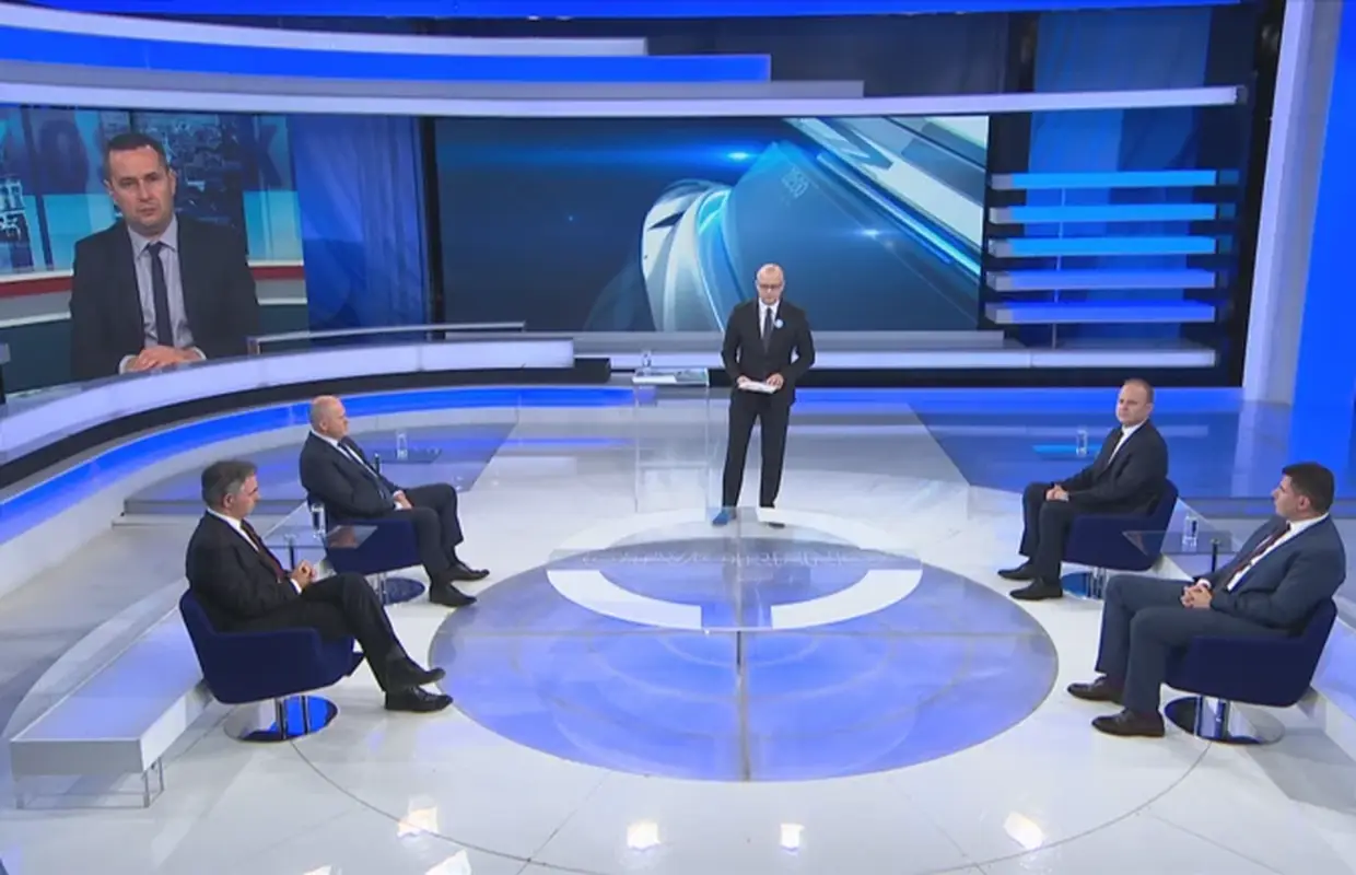 Grmoja: Razmišljamo o tužbi protiv Pupovca; Pupovac: Vama je svejedno što toliki ljudi ginu