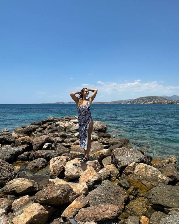 FOTO Vruće ljeto najbolje na svijetu: Skinula se za pratitelje, napunila baterije i pomela sve