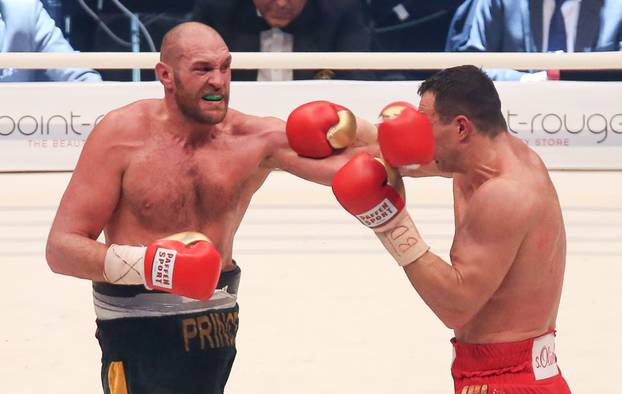 28.11.2015. Tyson Fury porazio velikog šampiona Kli?ka
