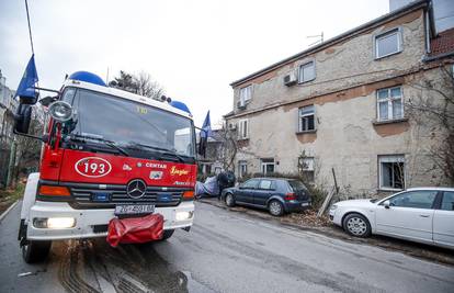 Još jedan požar u Zagrebu: Zapalila se kuhinja, vatrogasci kroz prozor evakuirali čovjeka