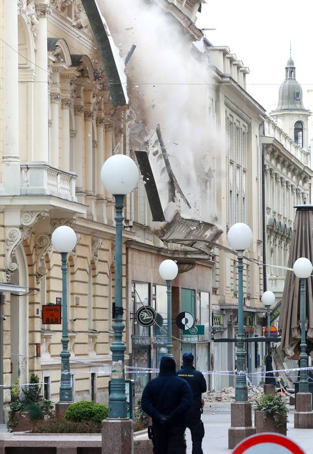 Zagreb: Rušenje pročelja u Bogovićevoj ulici