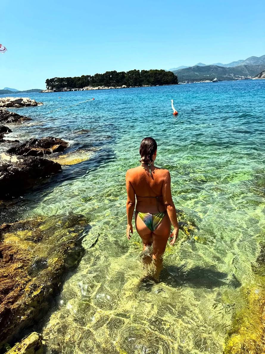 Unuka slavne Grace Kelly uživa u Hrvatskoj: Skinula se u bikini