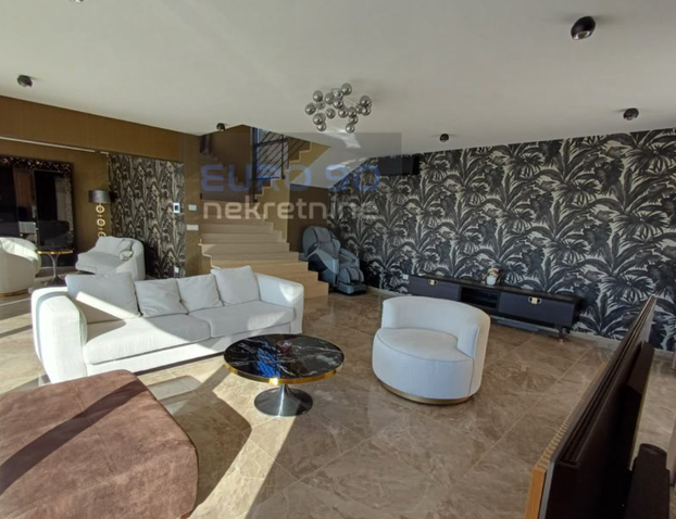 FOTO Oaza luksuza i privatnosti: Ova suvremena vila u Rtini ima sve što ste ikada mogli poželjeti