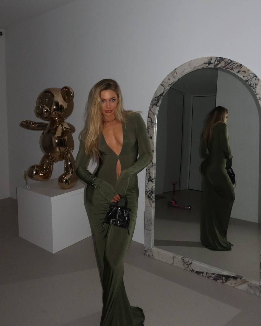 FOTO Jutta iz klizaljki uskočila u badić! Evo što radi nakon Igara