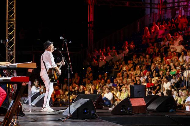 Split: Neno Belan otvorio je prvu večer Splitskog festivala