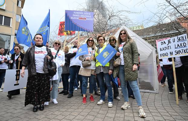 Zagreb: Prosvjed "Sindikalno proljeće" u organizaciji šest sindikata javnih službi