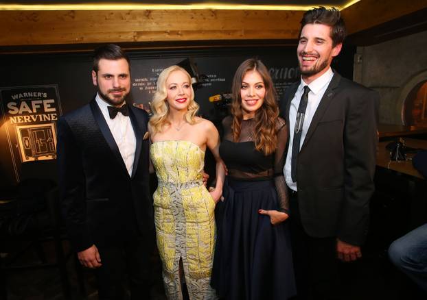 Zagreb: 2Cellos održali promociju novog albuma "Score" u kavani Johann Franck