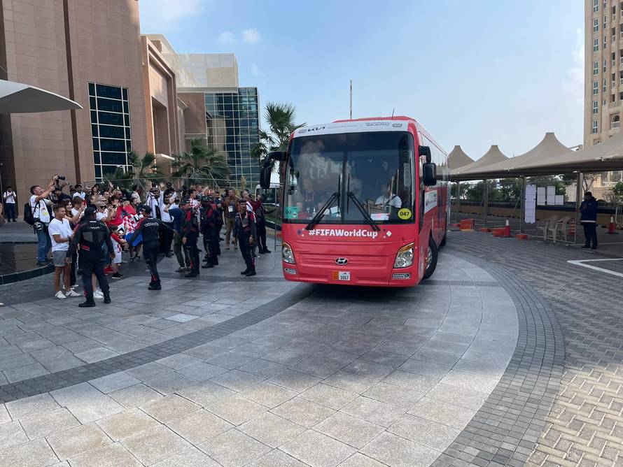 VIDEO Vatreni  poletjeli iz Katra, sprema se spektakl u Zagrebu!